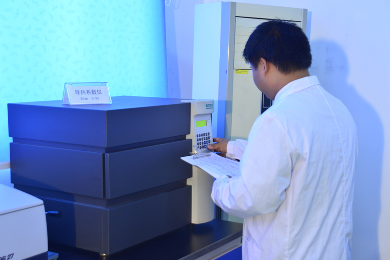 低壓玻璃反應(yīng)釜(圖3)