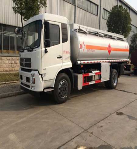 車廂聚脲防護(hù)噴涂機(jī)-剛性聚脲耐磨液壓噴涂機(jī)(圖1) 車廂聚脲防護(hù)噴涂機(jī)-剛性聚脲耐磨液壓噴涂機(jī)